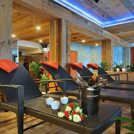 מלון Praha Špindlerŭv Mlýn