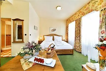 Hotel Praha 4*